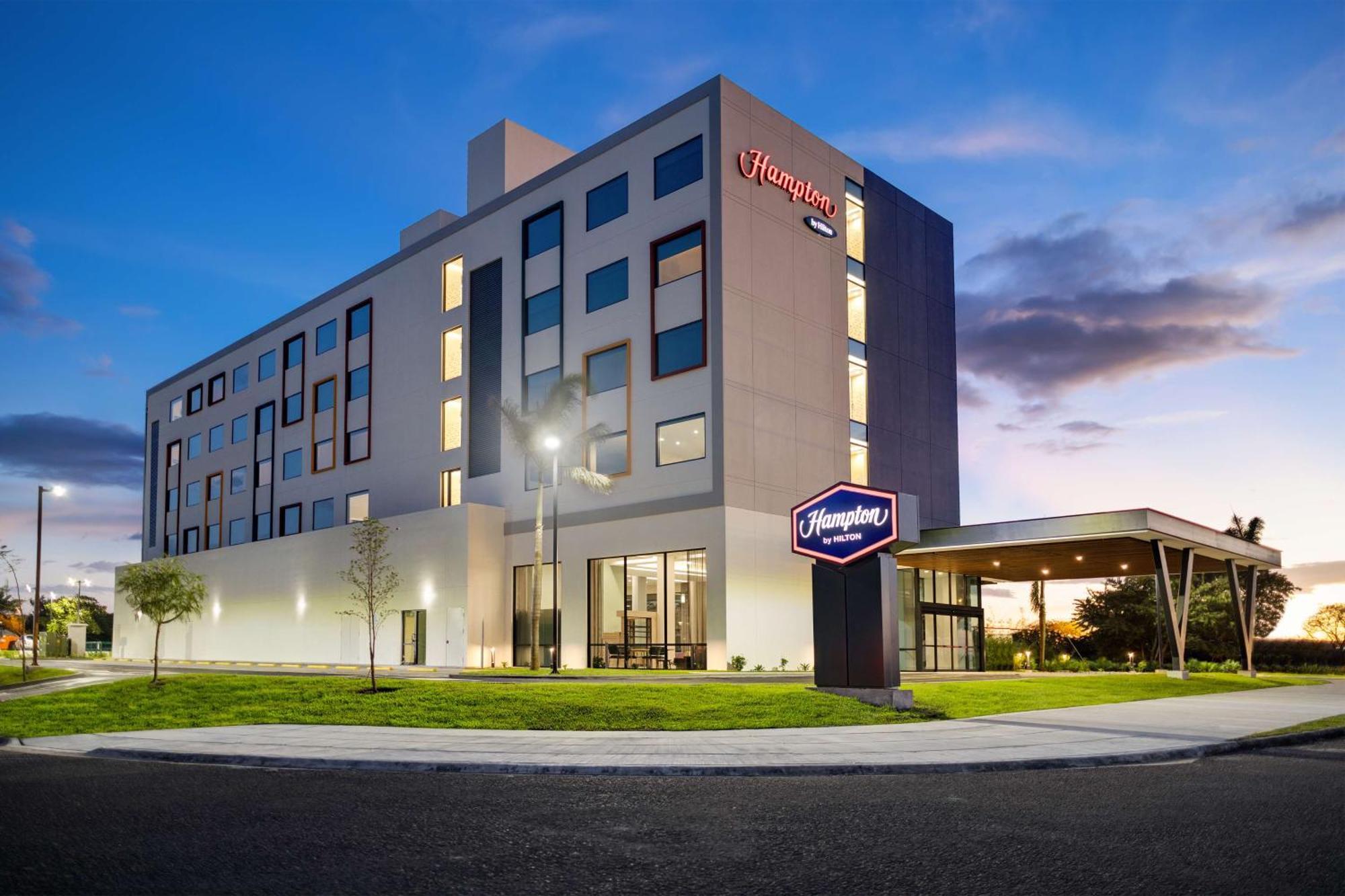 Hampton By Hilton Guanacaste Airport Hotel Liberia Exterior photo